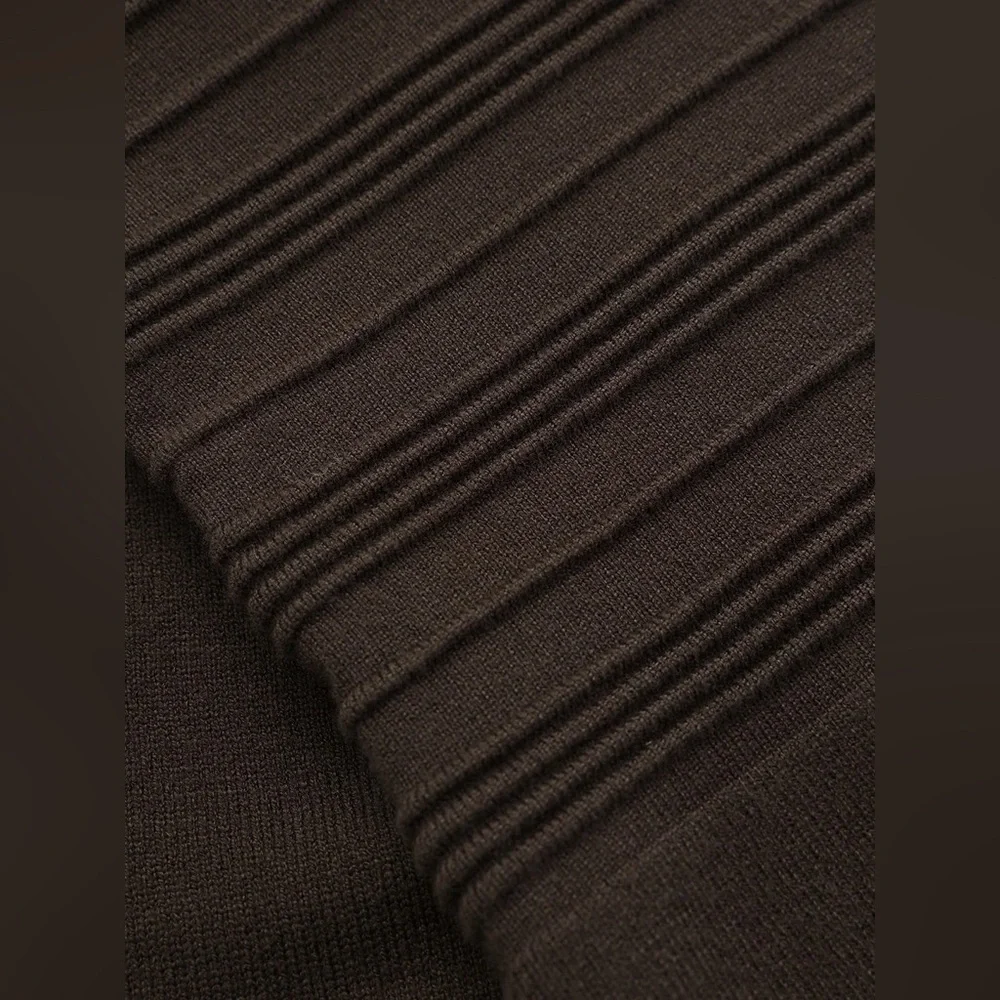 Commense Cinched Waist Knit Shirt Dress - Picture 4 of 5